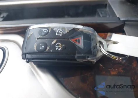 2011 Jaguar Xf Premium из США, поврежденный, VIN SAJWA0GB9BLS18763